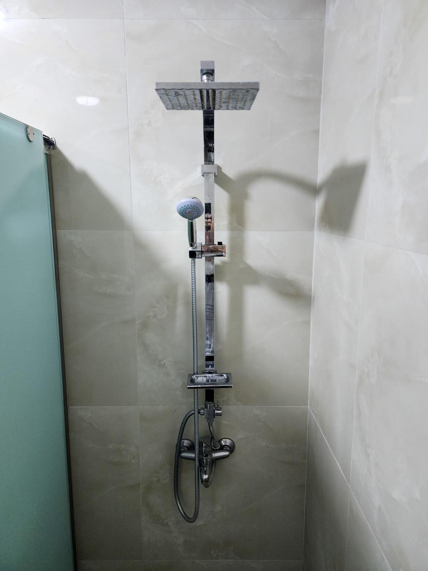 2E Apartment Myslym Shyri Тирана Екстер'єр фото